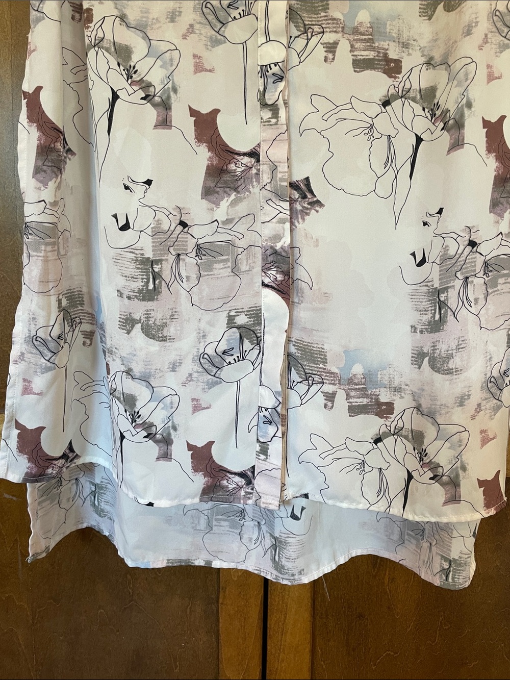 Cleo Sleeveless Floral-Print Button Front Tunic in Blush and Mauve - Picture 5 of 11